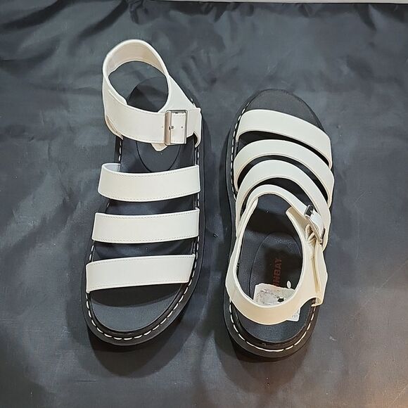 BRAND NEW UNIONBAY MULTI STRAP STRAPPY PLATFORM SANDAL - Picture 15 of 16